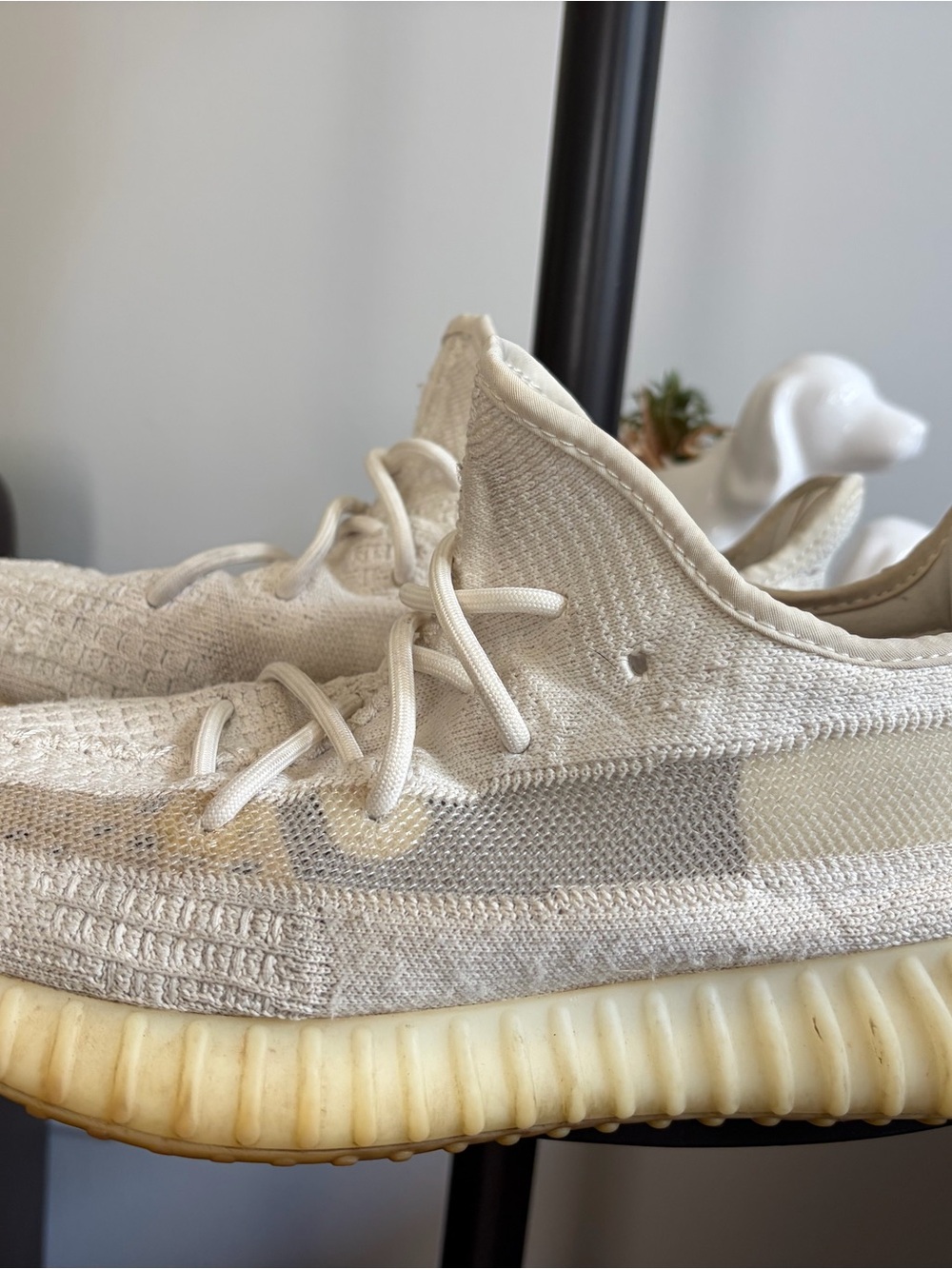 Yeezy Boost 350 V2 Cream White Sneakers